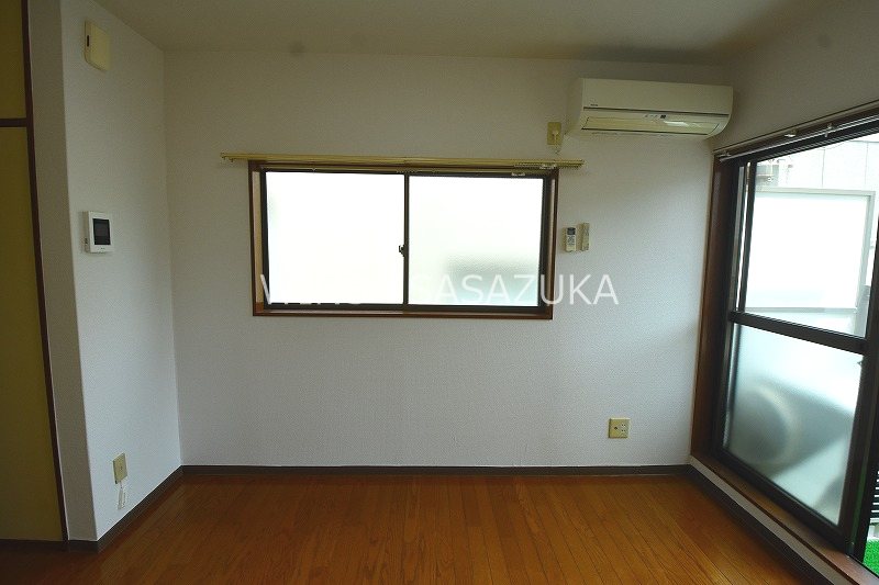 ヒルマハウス ベッドルーム