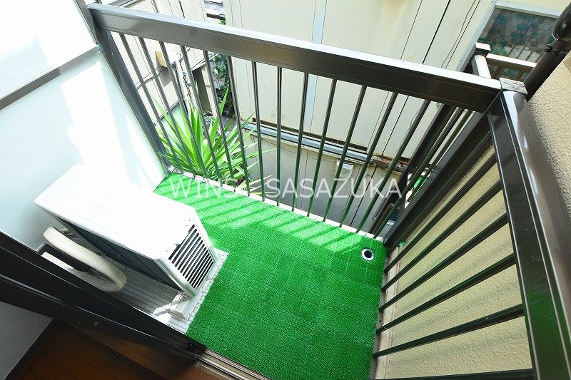 ヒルマハウス ベランダ