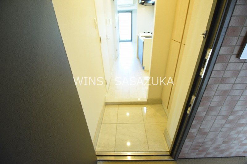 R.hours　Sasazuka  玄関