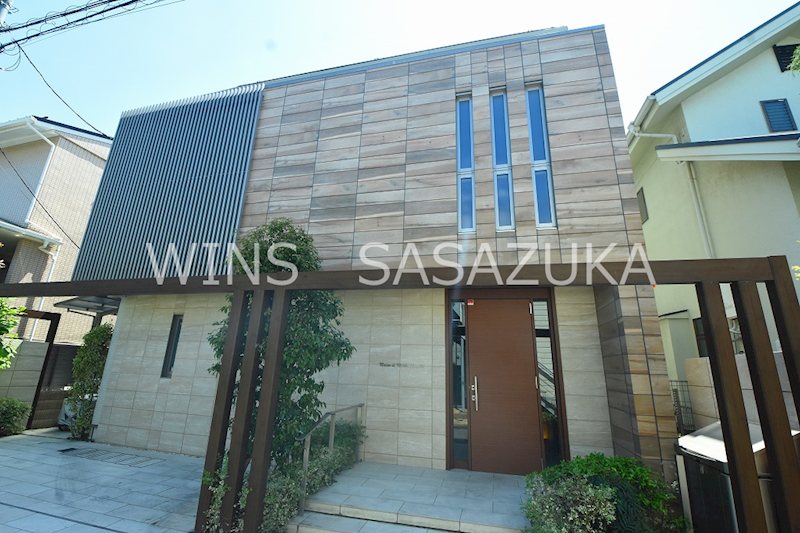 メゾン・ド・代々木上原 外観