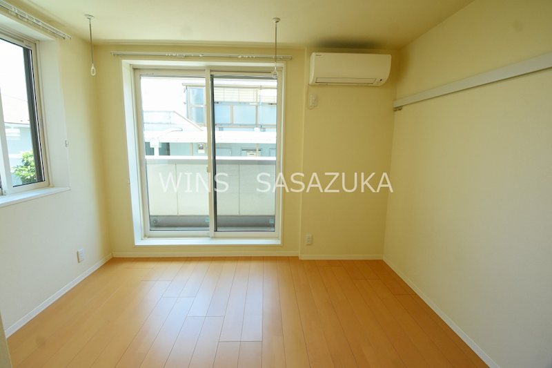 メゾン・ド・代々木上原 リビング