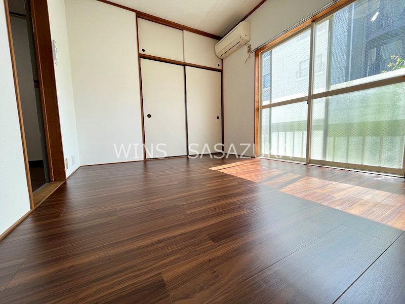 メゾンイーストワイド リビング