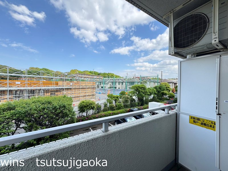 アンビックスつつじヶ丘　A棟 ベランダ