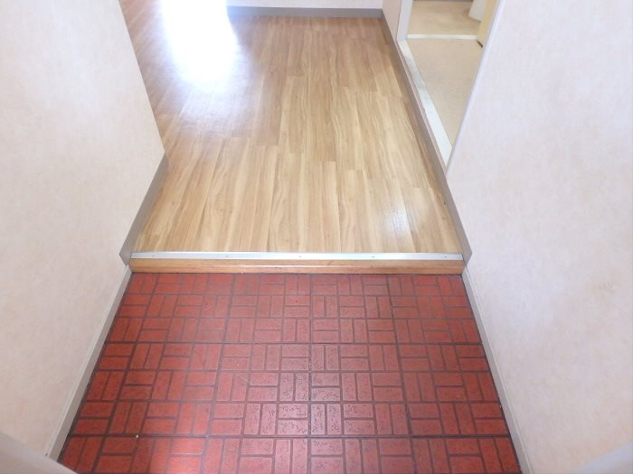 ファルム烏山 玄関