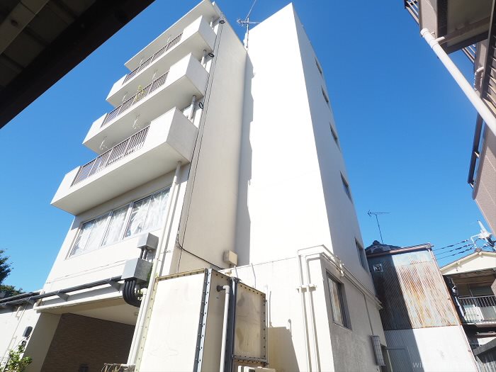 BREV（ブレブ） 外観