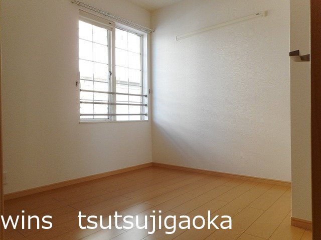 ガーデンヴィラ深大寺Ⅲ ベッドルーム