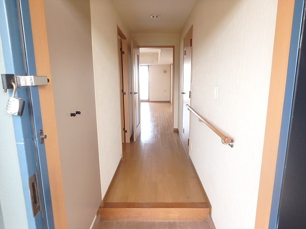 コンフォート双葉 玄関