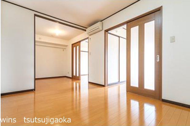 カーザ･エッチェルサ世田谷＝再契約型賃貸＝ リビング