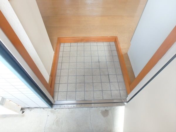 フジハイム 玄関