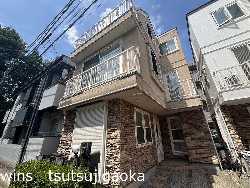 成城9丁目戸建 外観