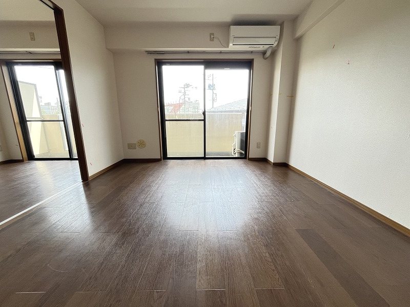 クレールロジュマン リビング