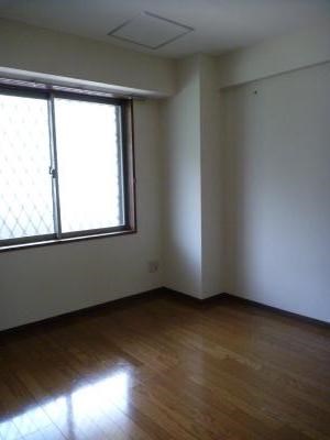 サンファミリー烏山 ベッドルーム