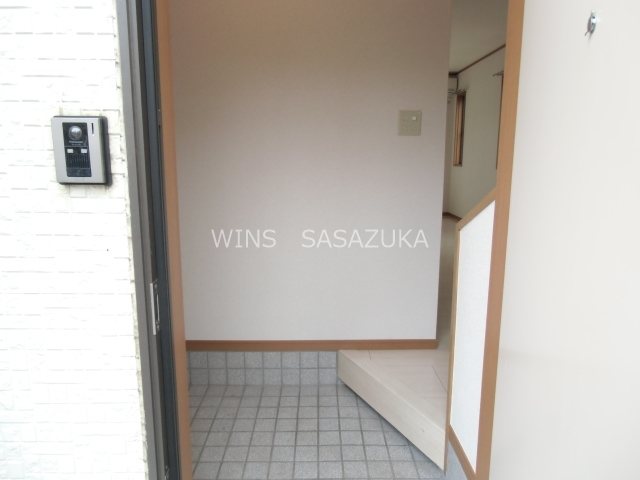アヴェニール上北沢  玄関