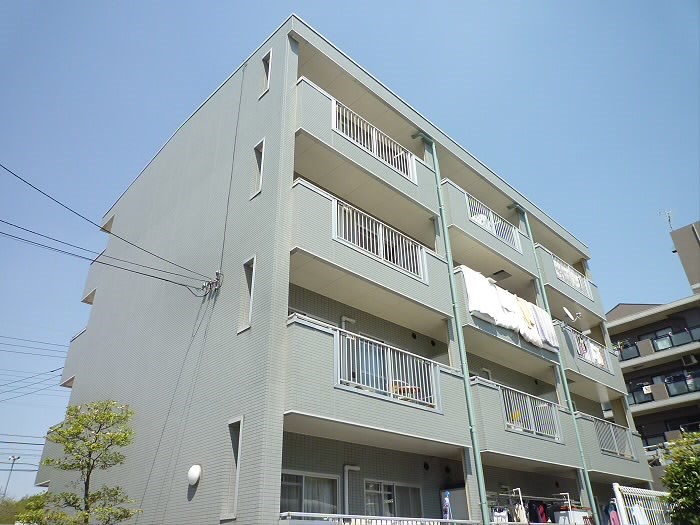 グリーンパレス柏野 外観