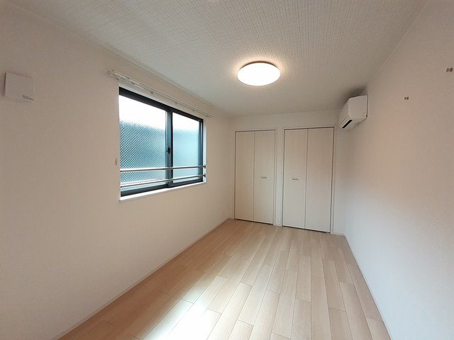 ベッドルーム