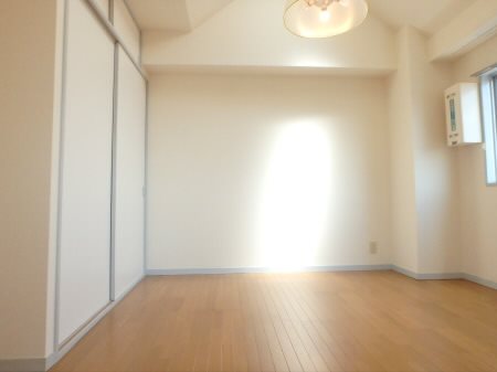 ロックアーバン ベッドルーム