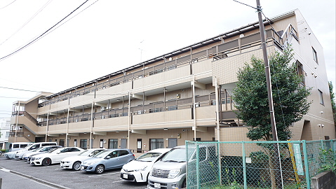 サンモデール上祖師谷 205号室 外観