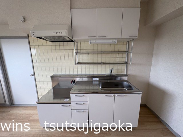 ファミールYK キッチン