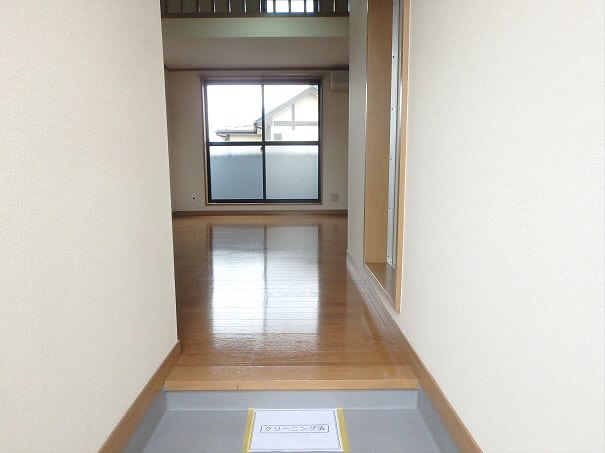 コーポハル 玄関