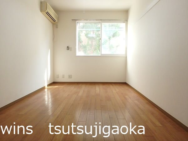 サンフラットつつじヶ丘 ベッドルーム