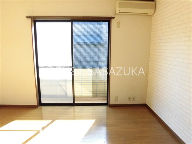 青頴弐番館  ベッドルーム