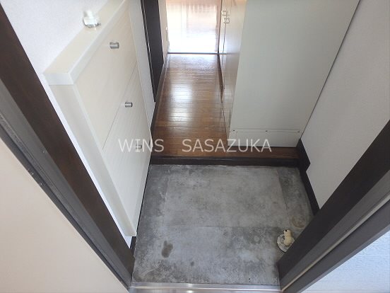 レジデンスフルヤ 玄関
