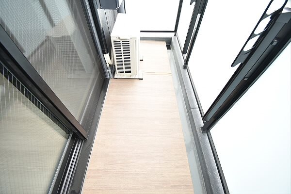 東京都調布市上石原２丁目 ベランダ