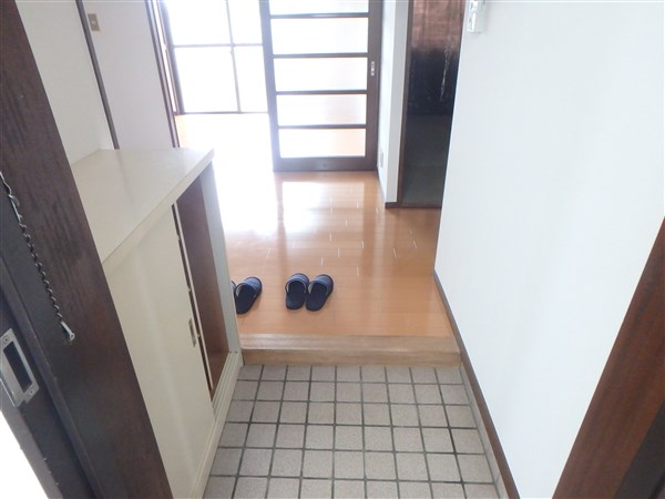つつじヶ丘アームス 玄関