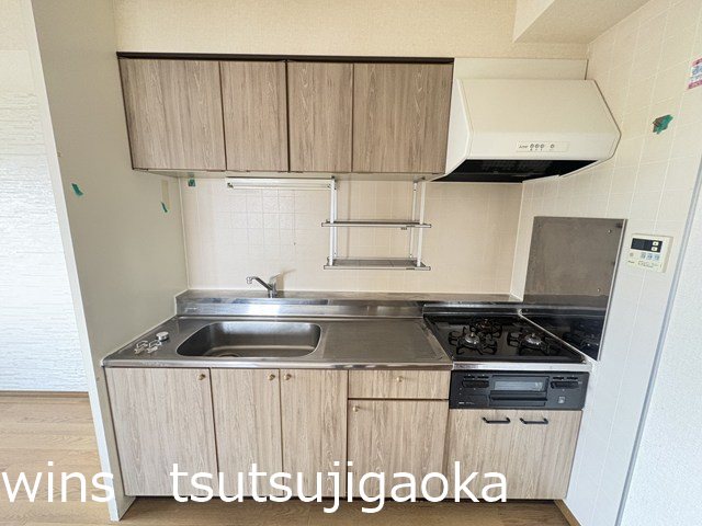 シャイニーヒル キッチン