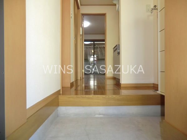 シャテロ大原 玄関