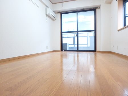 グランシャリオ リビング