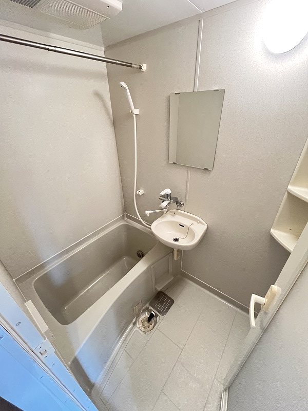 ツインアレー 風呂画像