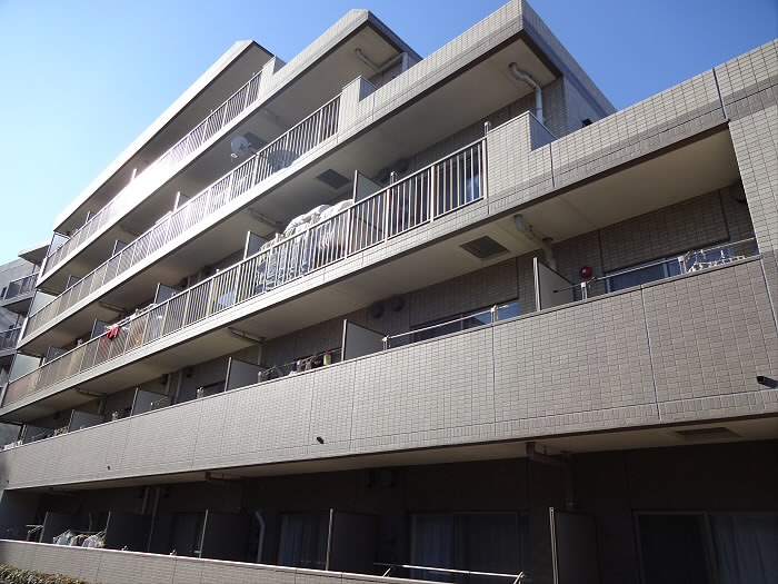 レジディア調布 204号室 外観