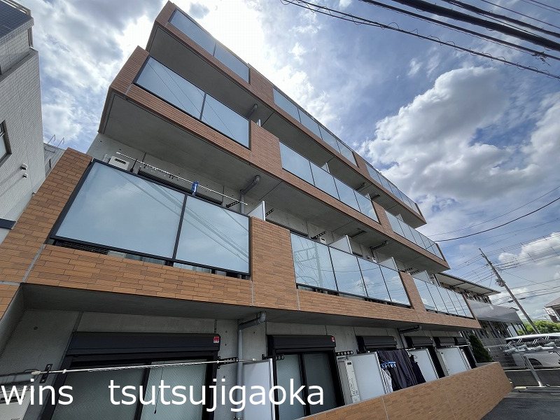 グローリオシェルト仙川Ⅱ 405号室 外観
