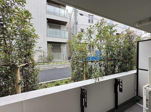 オープンブルーム渋谷本町 ベランダ