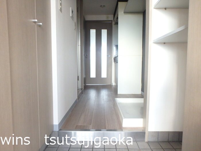 サンパラッツオ参番館 玄関