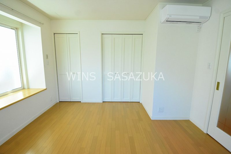 和泉1丁目戸建て リビング