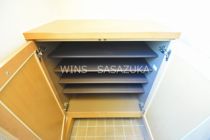 和泉1丁目戸建て 収納