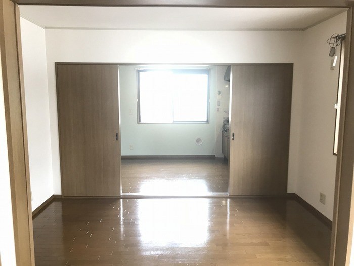 ベッドルーム