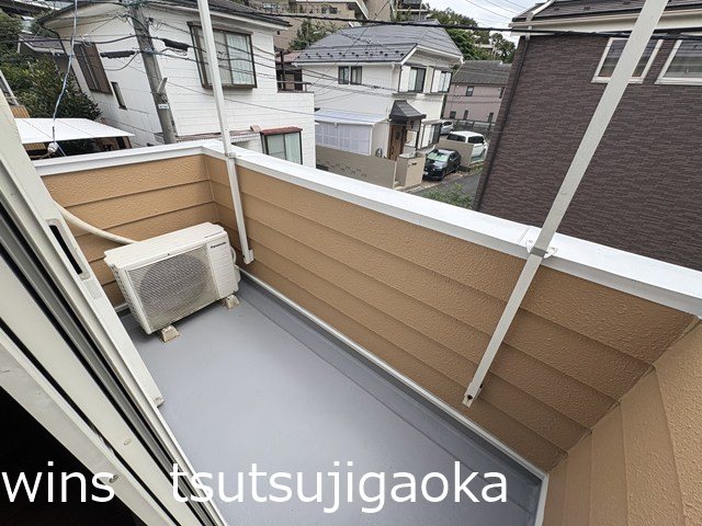 調布市入間町2丁目戸建 ベランダ