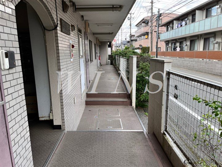 神奈川県川崎市多摩区宿河原２丁目 エントランス