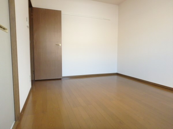 ニューセジュール三鷹 ベッドルーム
