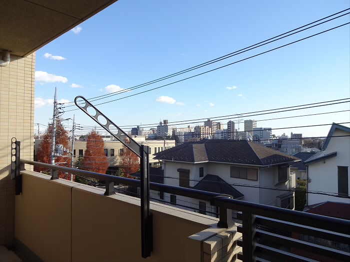 エストライフつつじヶ丘三番館 ベランダ
