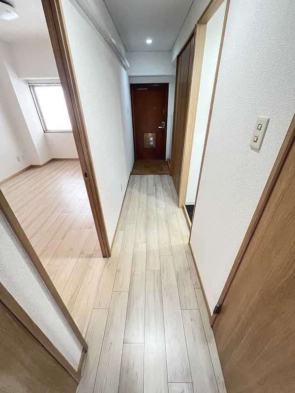 MIハイツアザレア 玄関