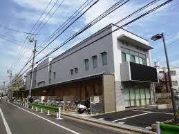 東京都世田谷区喜多見７丁目 図書館