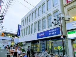 シルフィード 銀行