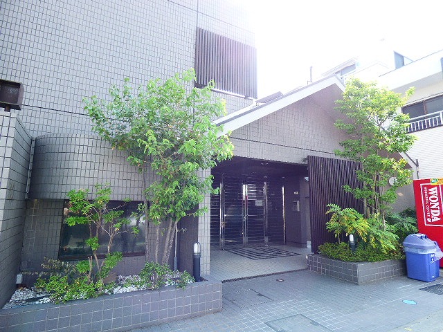 東京都府中市南町４丁目 エントランス