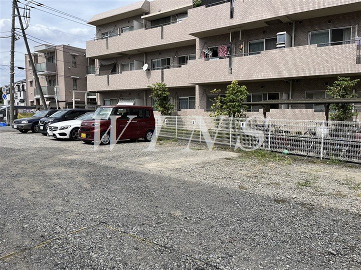 神奈川県川崎市多摩区中野島４丁目 駐車場