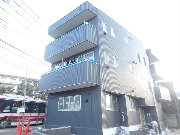 ルーブル若葉町 202号室 外観