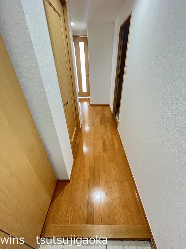 MOMOKI（モモキ） 玄関